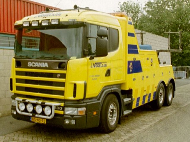 Scania-144-G-530-Bergetruck-Vogelaar-Koster-020304-1[1].jpg - Aaldert Koster